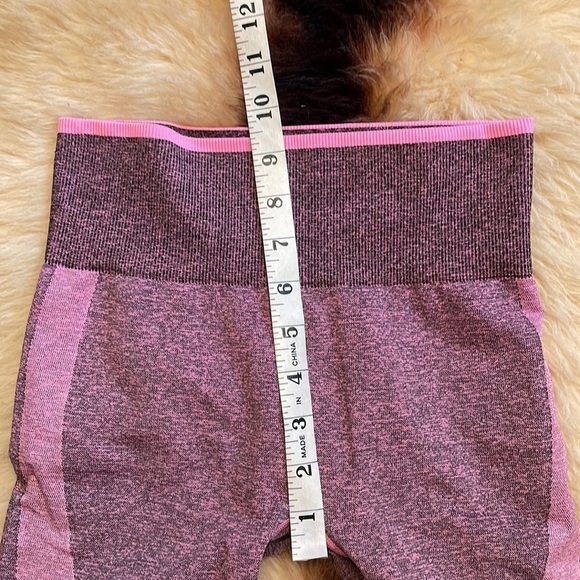 PINK‎ Victoria’s Secret Pink Seamless Leggings - Picture 7 of 7